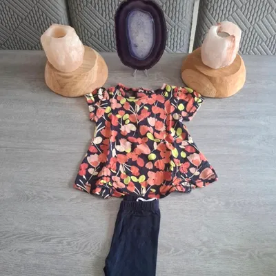 tunique et leggings taille 6 mois - parfait état 